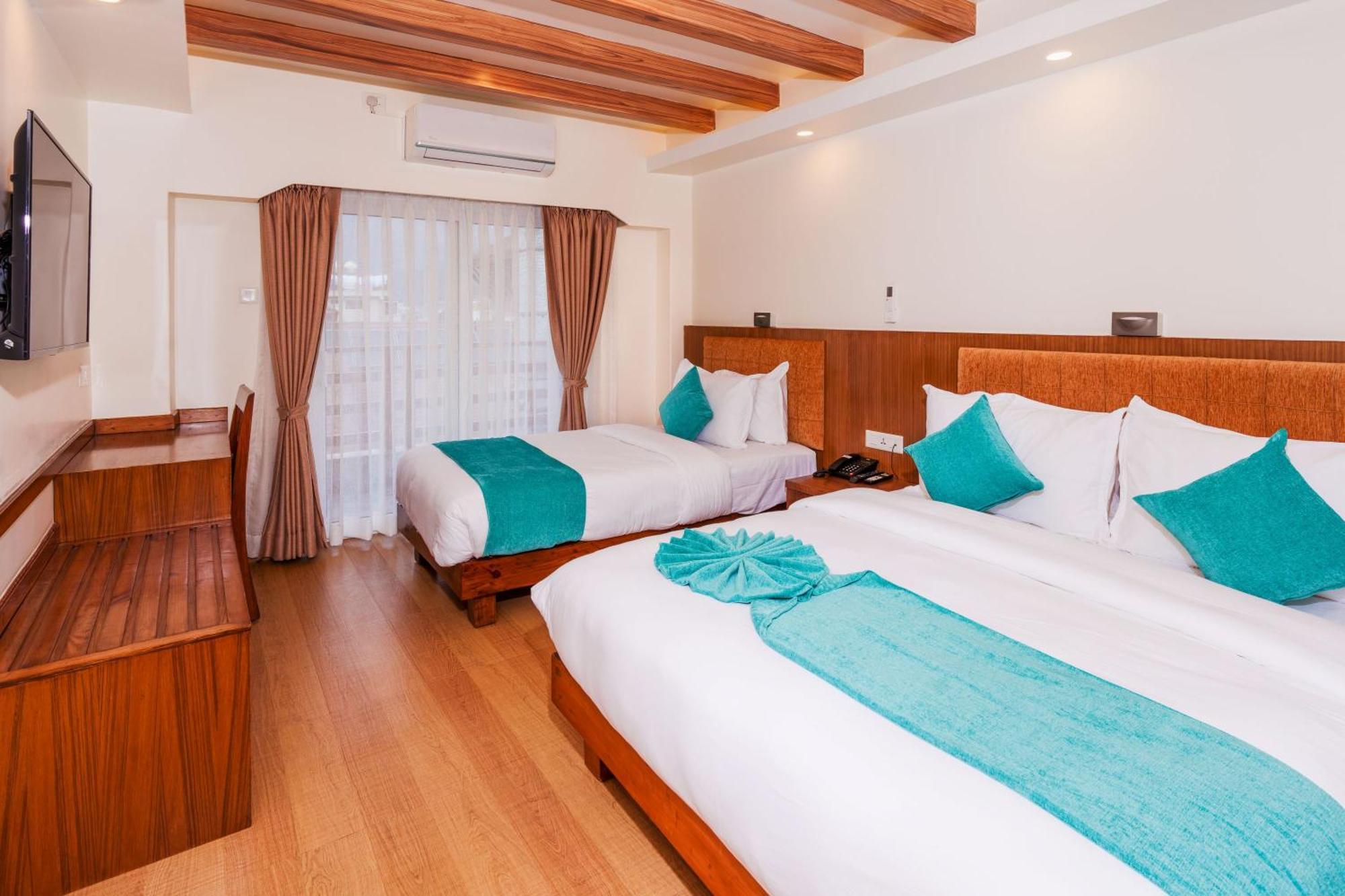 Pokhara Alpine And Springs Hotel Exterior photo