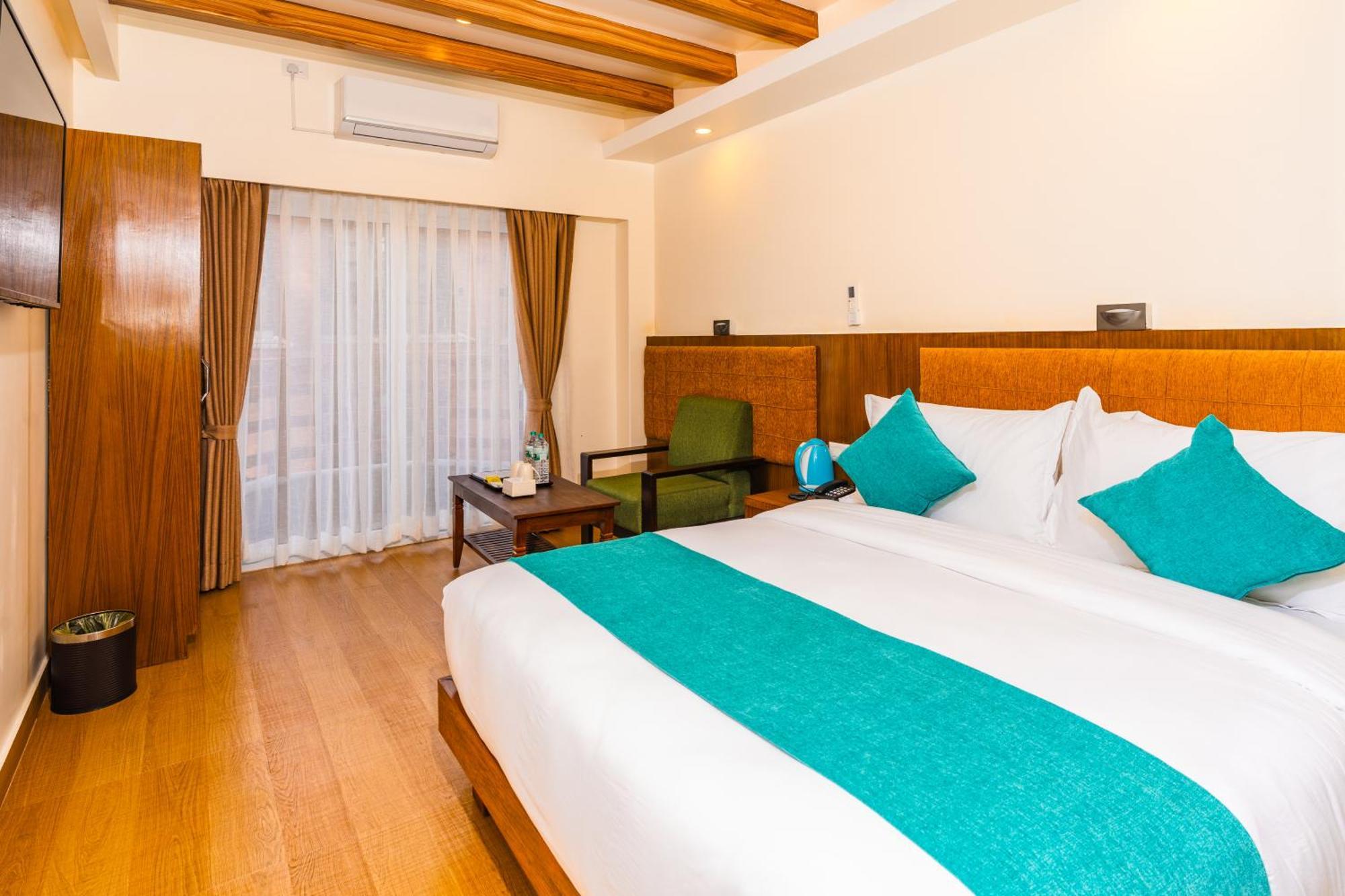Pokhara Alpine And Springs Hotel Exterior photo