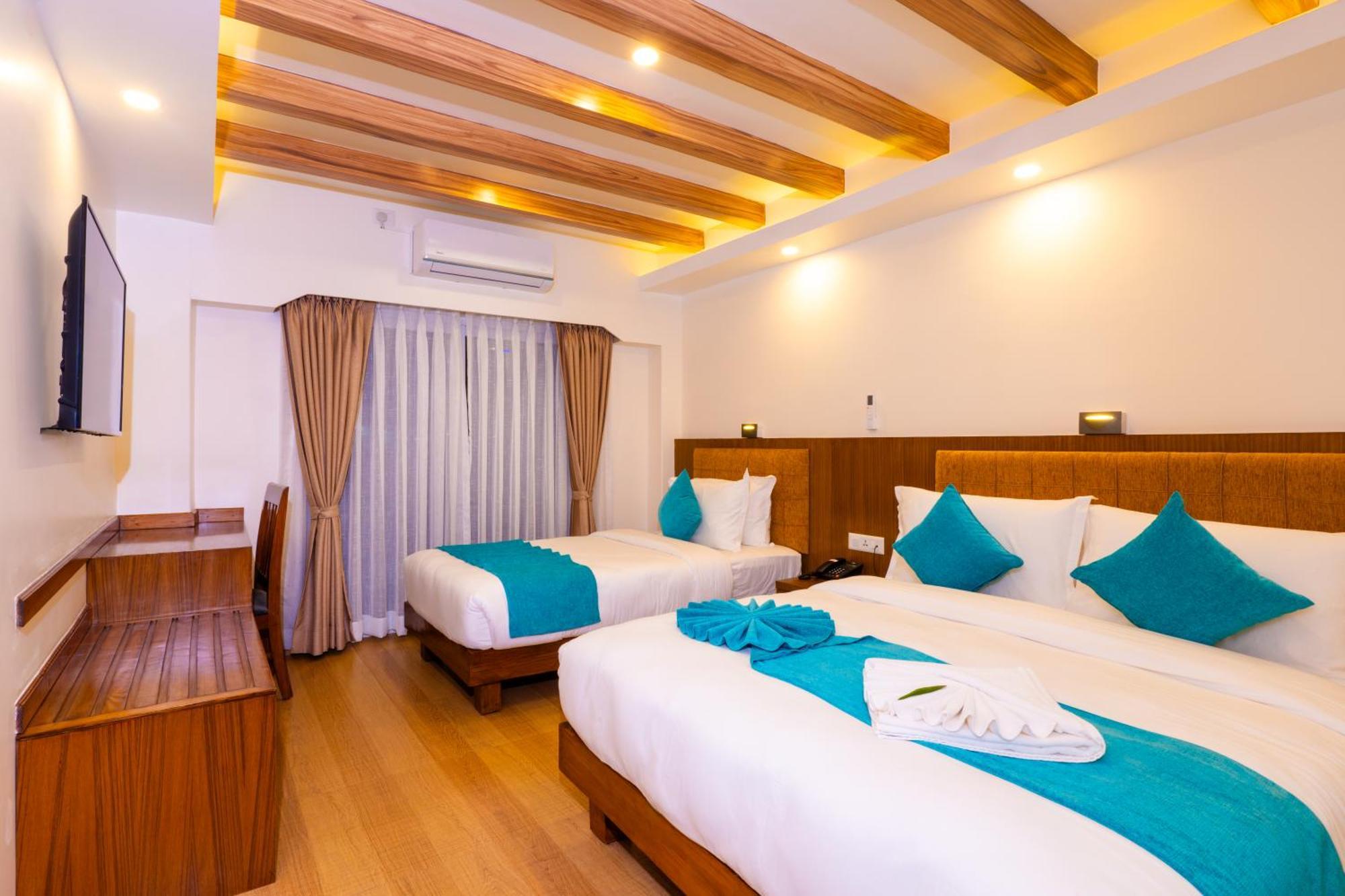 Pokhara Alpine And Springs Hotel Exterior photo
